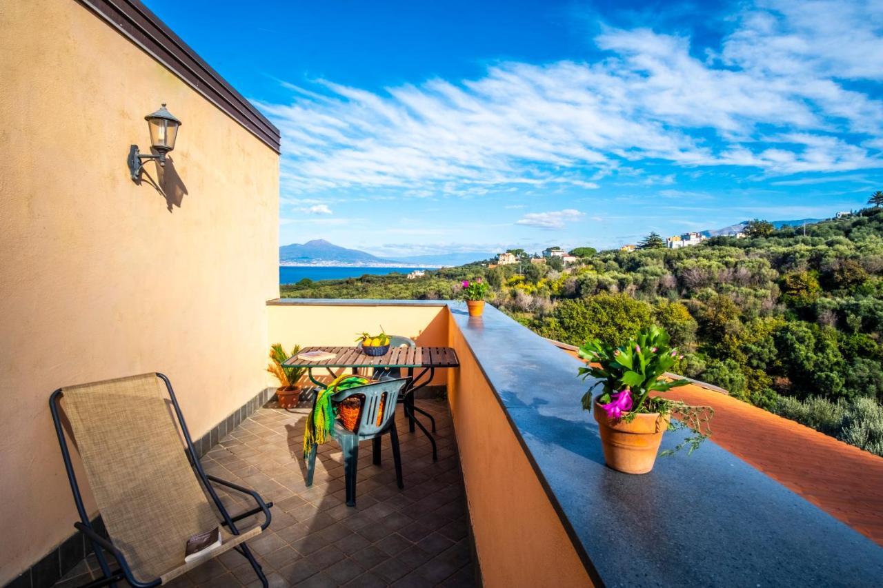 Villa Rosmary - Sorrento Coast - Gulf Of Naples View Exteriér fotografie